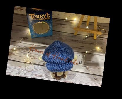 Criminal Gang Member Chocolate Orange Cover Knitting Pattern