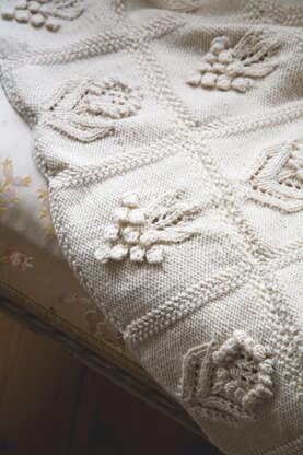Herbaceous throw