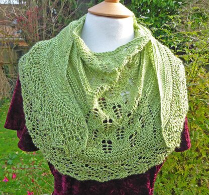 Candle Light Shawl