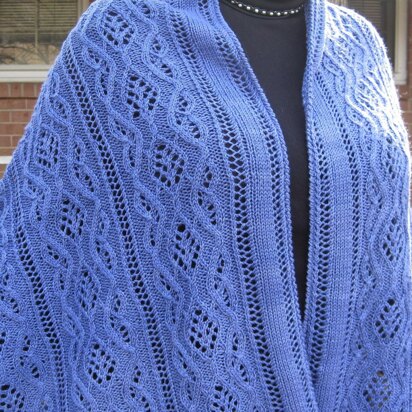 Trim Cable Lace Shawl