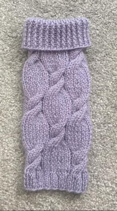 Lilac cabled dog sweater