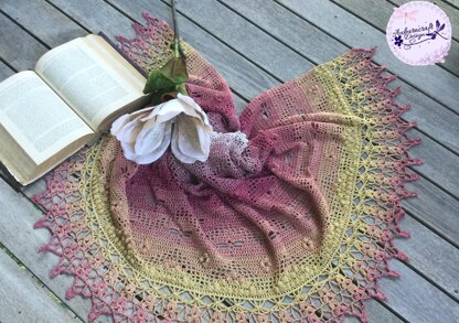 Lost in the Dragonfly Labyrinth Shawl