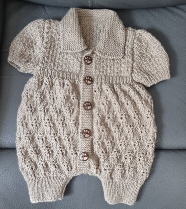 Baby romper "bluebell" pattern