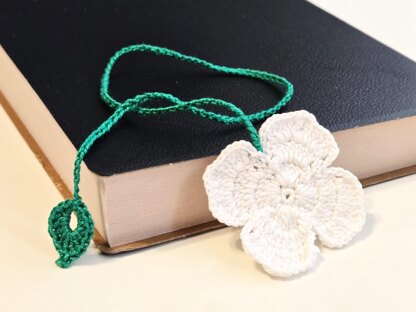 4 Petal flower bookmark