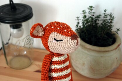 Finn the fawn amigurumi pattern