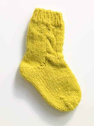 Cabled Socks in Lion Brand Wool-Ease - 70242A