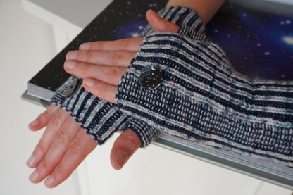 The Astronomer's Mitts