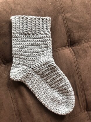 Joan's socks, crochet version