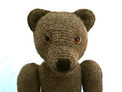 Finbar Classic Bear