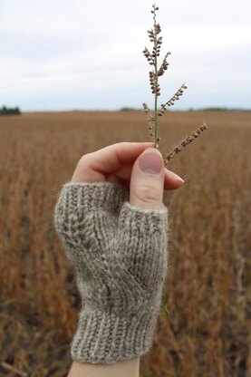 Rowan Lace Mitts