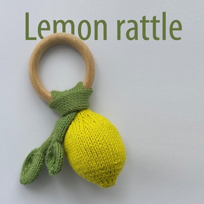 Knitted lemon rattle