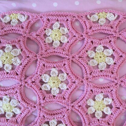 Daisies for Days Blanket