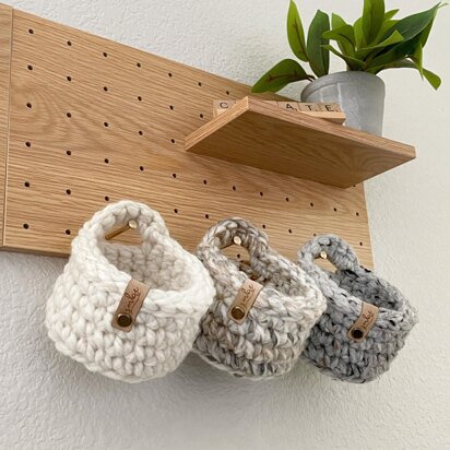 Mini Peg Board Baskets 042