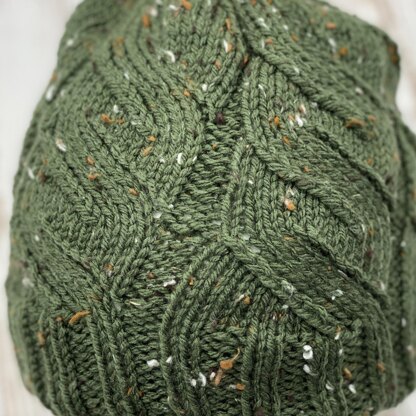 The Snowy Willow Knit Hat