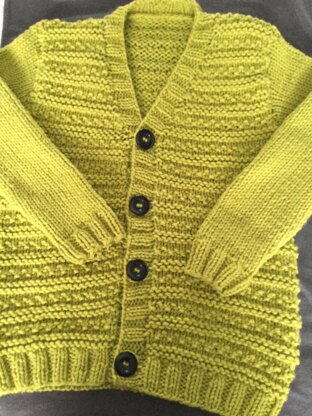 Waistcoat, V Neck Cardigan And Cardigan with Shawl Collar in Hayfield Baby Chunky - 4403