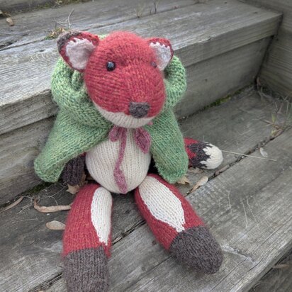 Cate Quinn fox pattern - knitting pattern