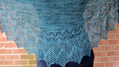 Irish Edged Long Wingspan Shawlette