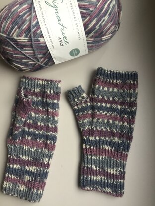 Fingerless mittens