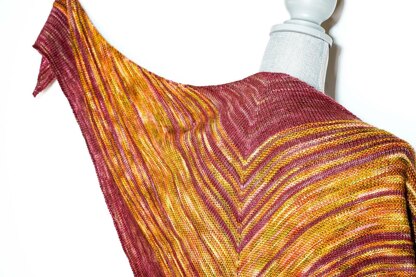 Javori Designs Amber Shawl PDF