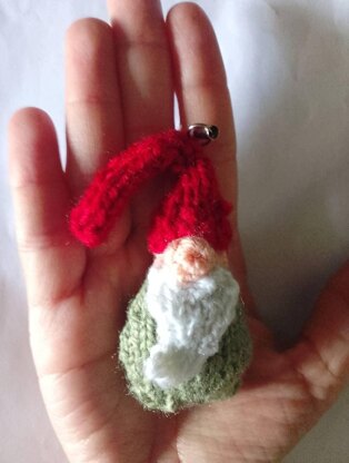 Gnome knit postal