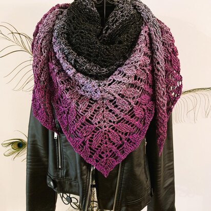 Triangular Scarf "Lytaia"