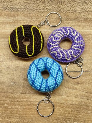 Round Donut keychain