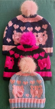 Pig bobble hat - Curly Tail!