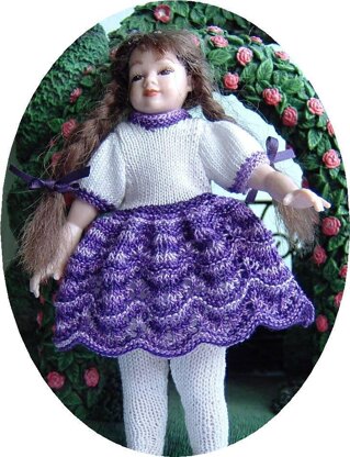 1:12th scale Girls Lace dress with puff sleeves