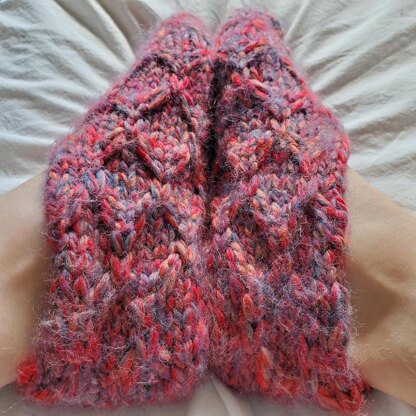 Criss Cross Honey Slippers