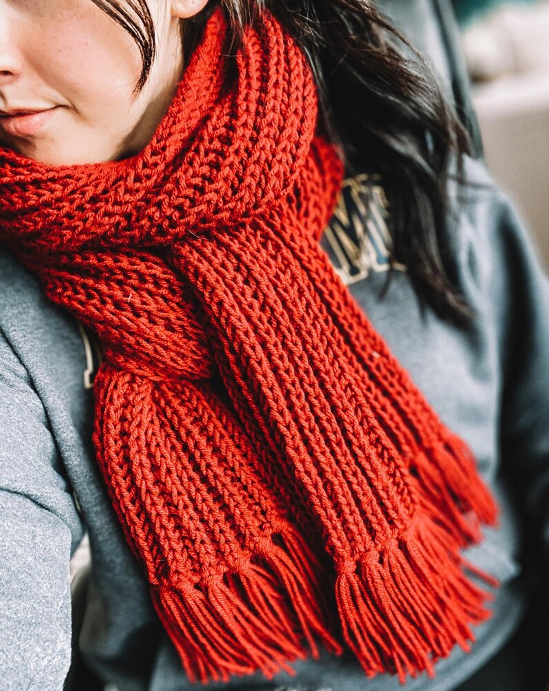Red Scarf Scarf With Tassels Knitting Pattern Textured Fringe