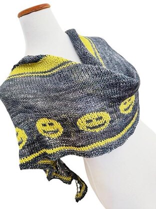 All smiles shawl