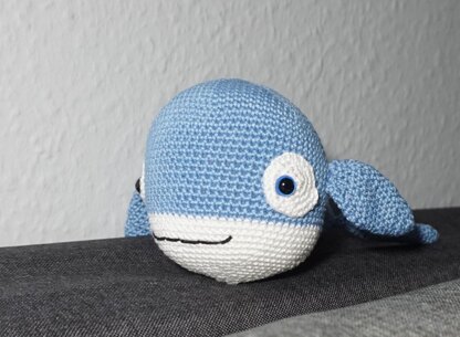 Crochet pattern: whale Moby