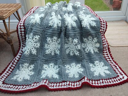 Winter Snowflake Afghan Christmas Blanket