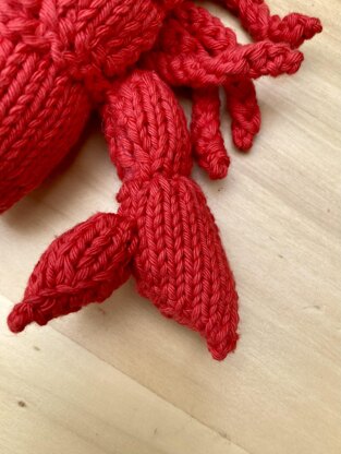 Red lobster knitting pattern