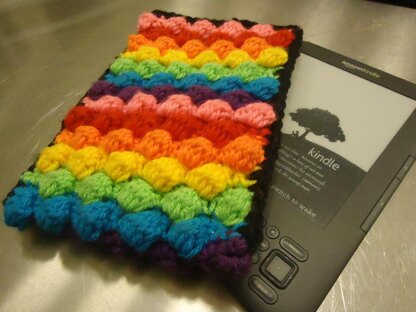 Crochet Kindle cover