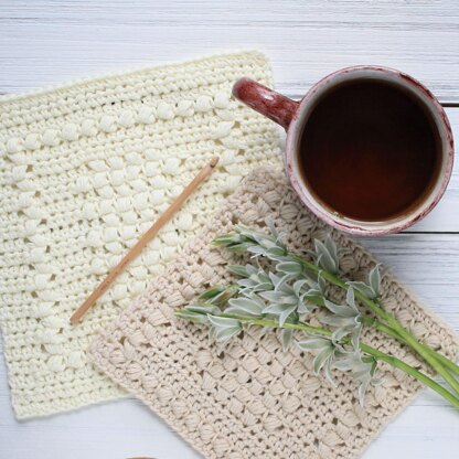 Cottage Life Dishcloth