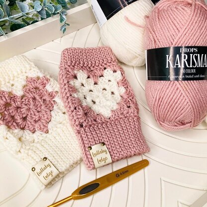 Granny's Sweetheart Gloves