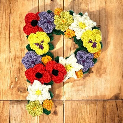 Floral letter P crochet applique pattern