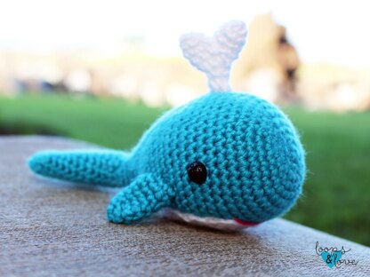 Whale Amigurumi