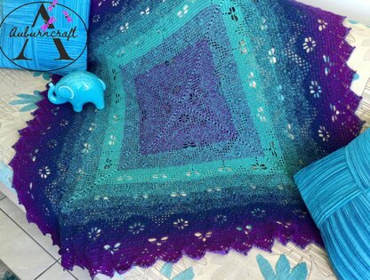 Dragonfly Labyrinth Blanket