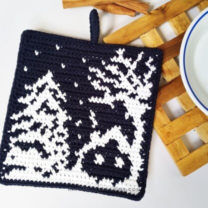 Snowy Winter Potholder