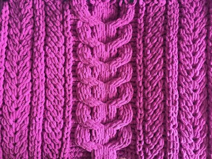 Extra-Chunky Staghorn Cable Blanket