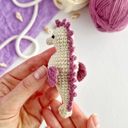 Seahorse crochet pattern keychain Amigurumi sea animal mini toy Car hanging Crochet bag charm