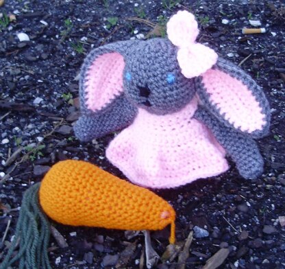 Bonnie Bunnie A Crochet Pattern
