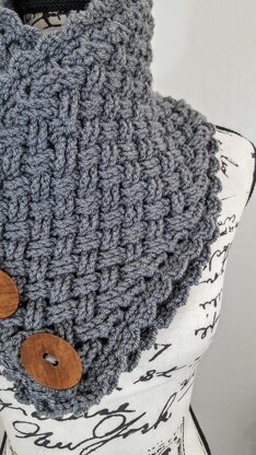 Celtic Weave Cowl