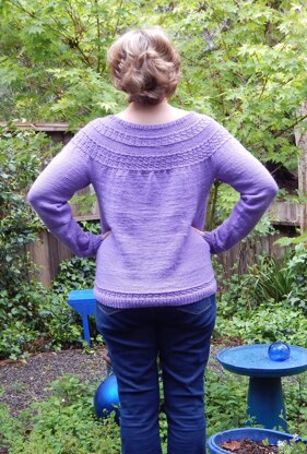 Floe Seamless Circular Yoke Sweater