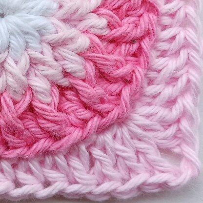 Pretty in pink textured granny square