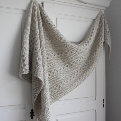 SCHNEEFLOCKEN Shawl