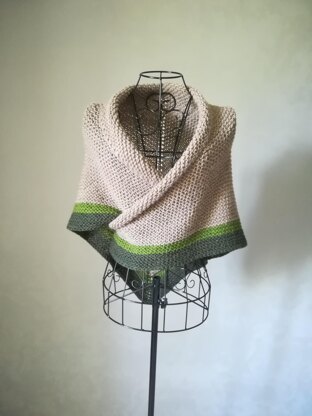 Outlander inspired Grey black stripe green shawl pattern / chale