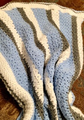 Classy Crochet Textured Blanket in Blue